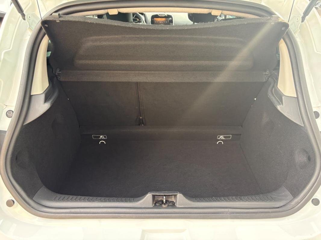 Renault Clio - Photo 16