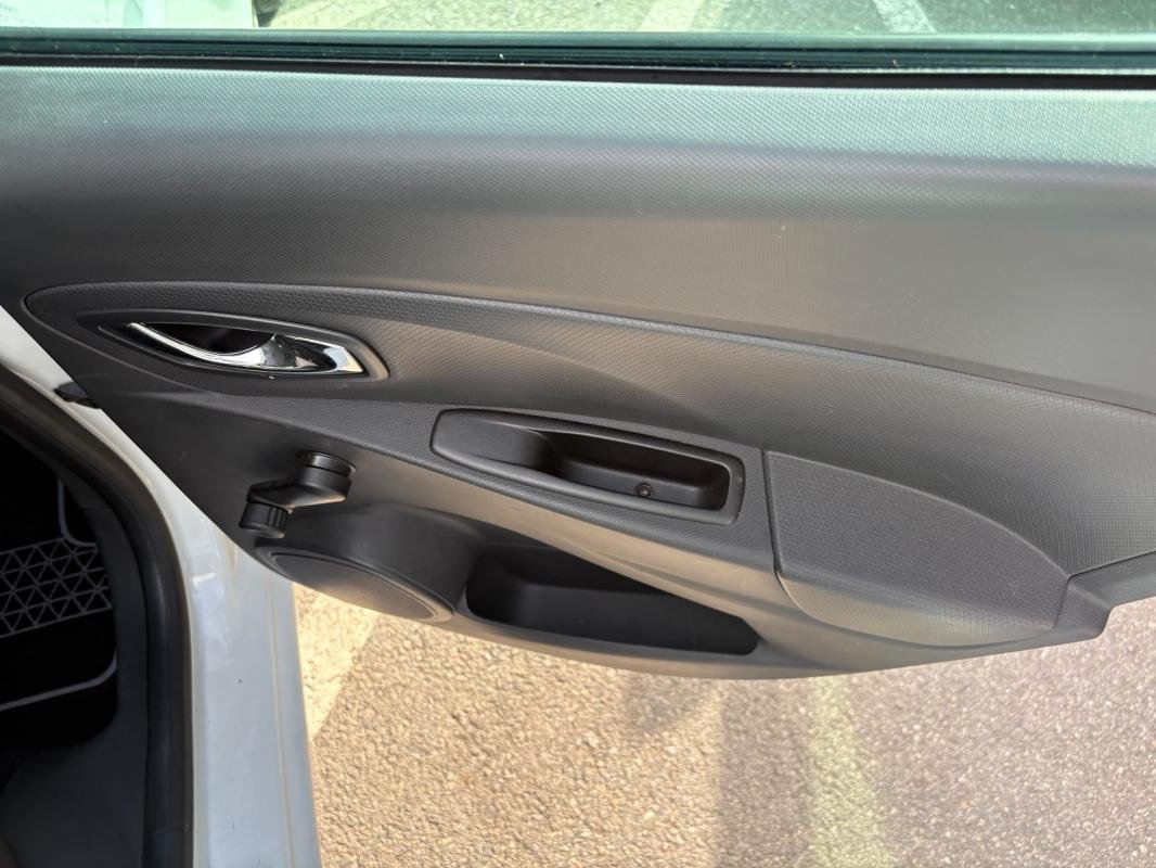Renault Clio - Photo 18