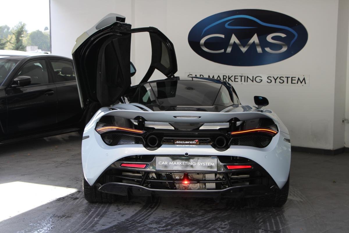 McLaren 720S - Photo 11