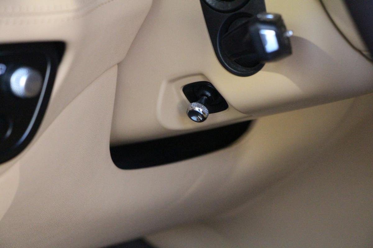 Bentley Bentayga - Photo 25
