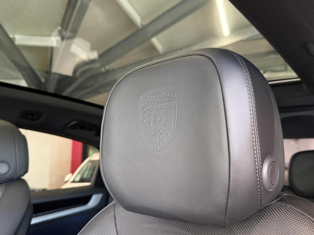 Porsche Cayenne - Photo 38