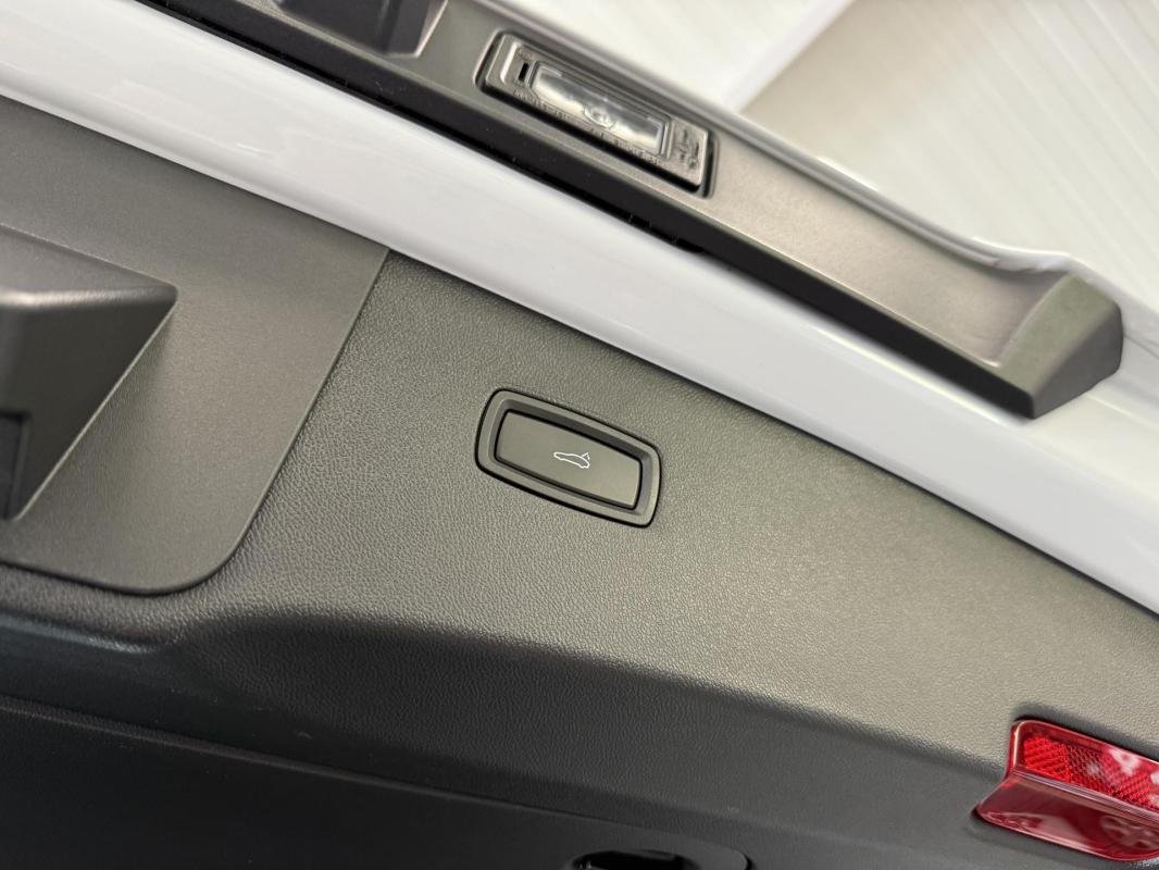 Porsche Cayenne - Photo 39