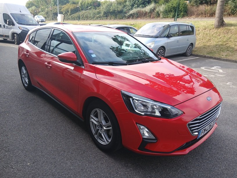 Ford Focus - Photo 4