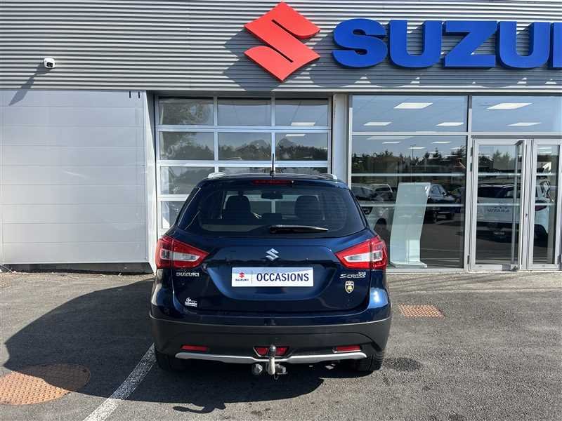 Suzuki s-cross - Photo 6