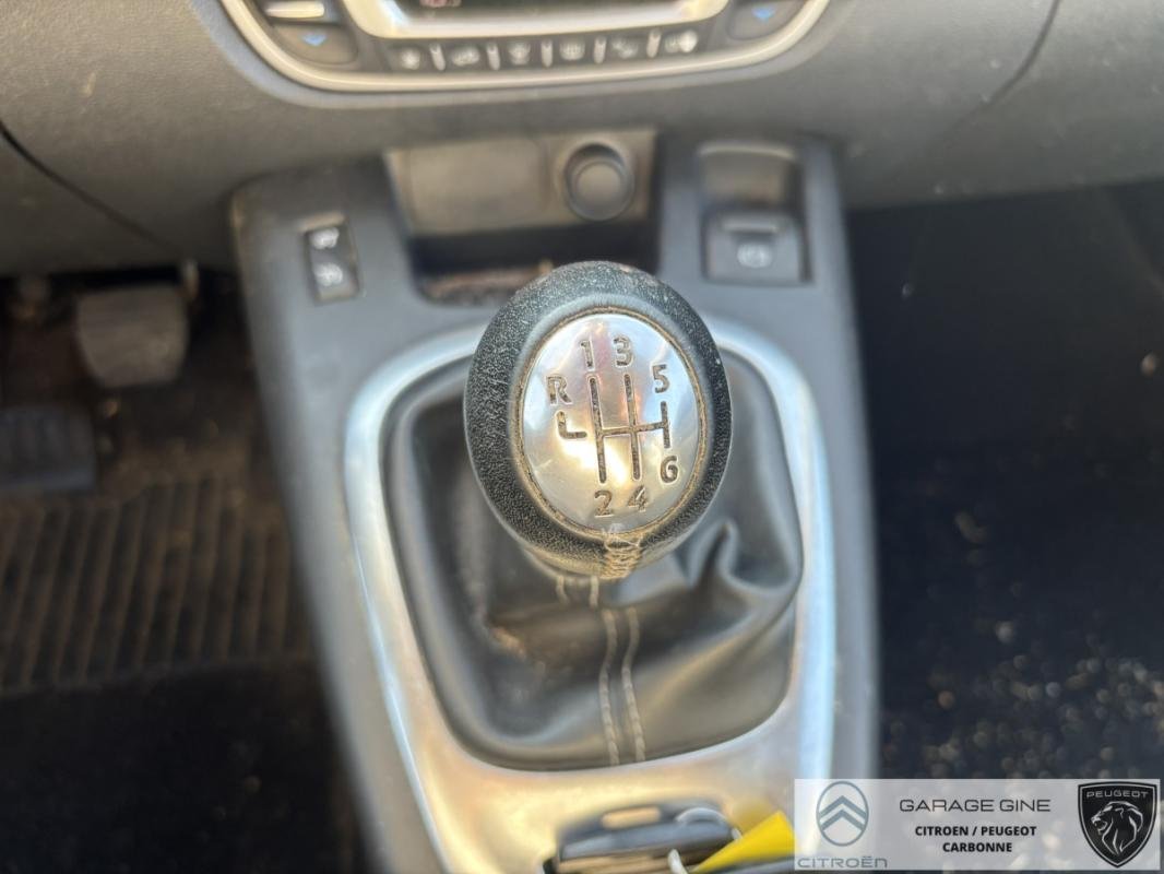 Renault Scénic - Photo 8