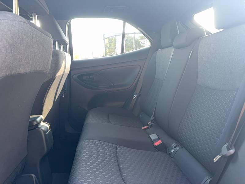 Toyota Yaris - Photo 13