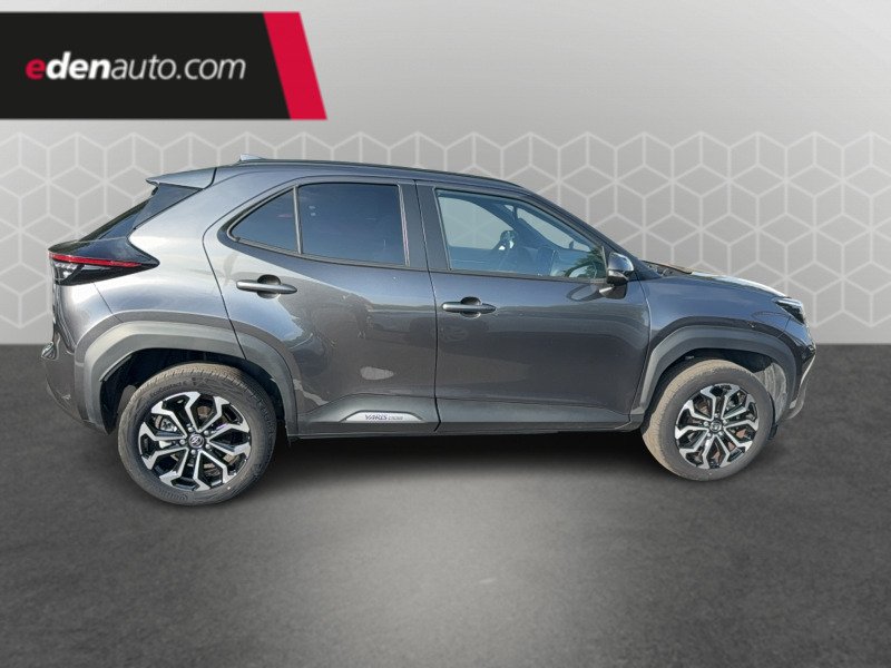Toyota Yaris - Photo 6