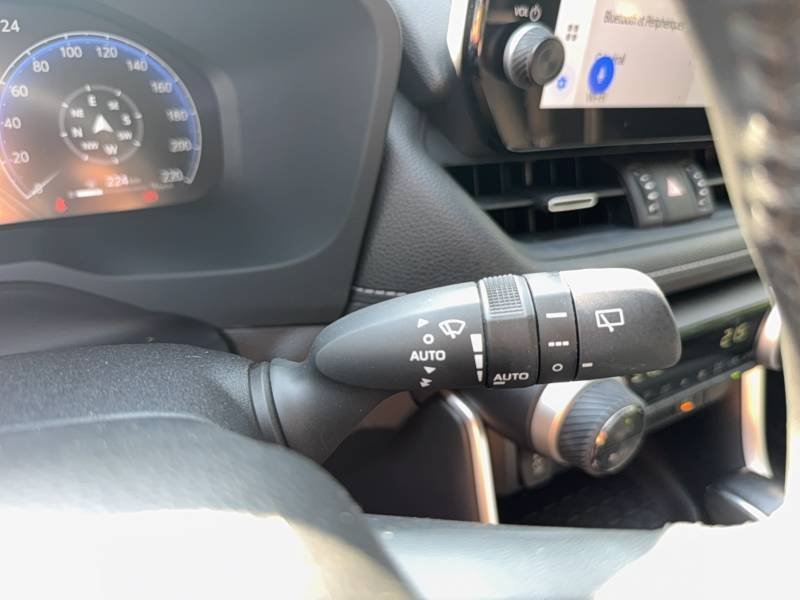 Toyota RAV4 - Photo 34