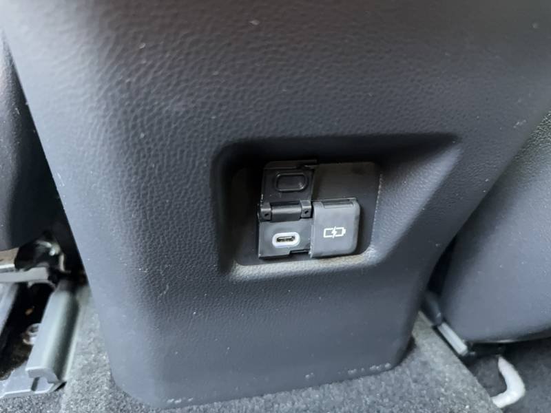 Toyota RAV4 - Photo 49