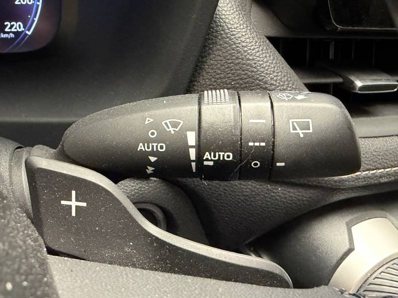 Toyota RAV4 - Photo 18