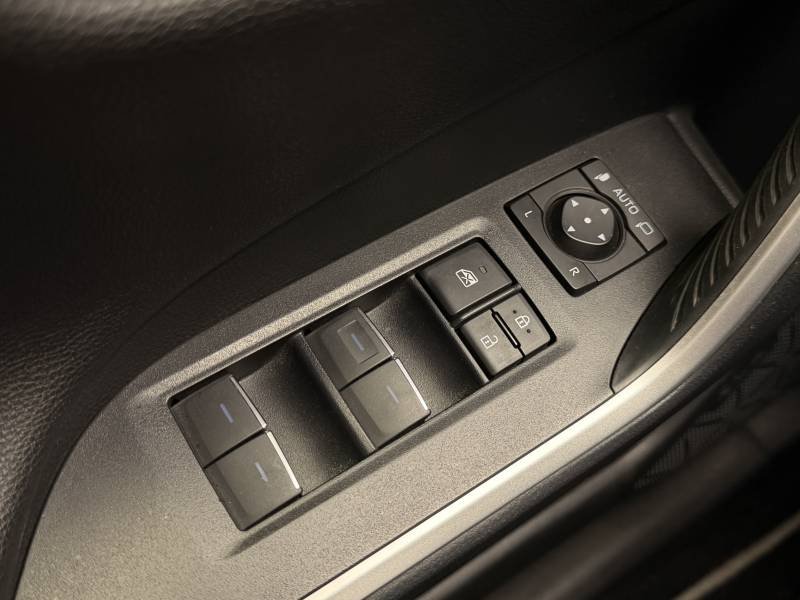 Toyota RAV4 - Photo 29