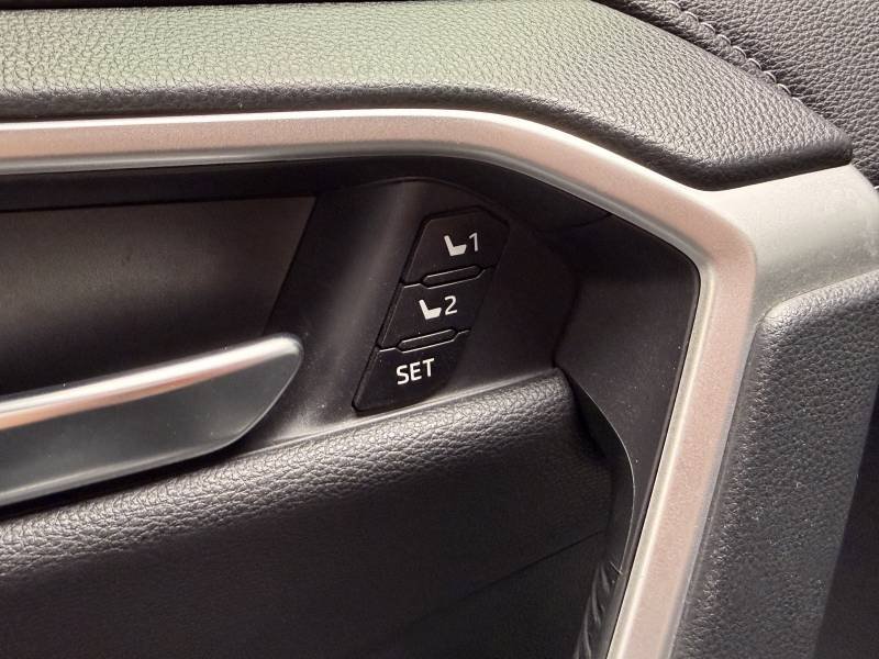 Toyota RAV4 - Photo 38