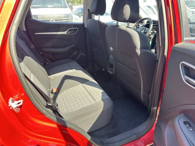 MG ZS - Photo 17