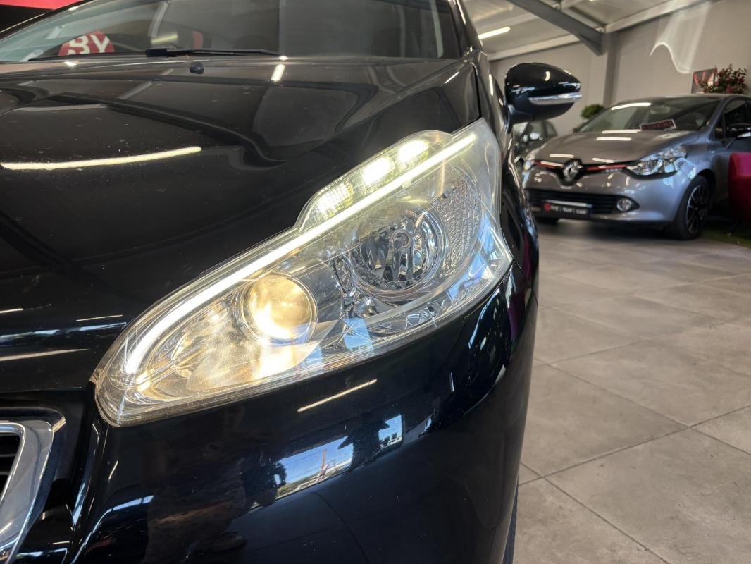 Peugeot 208 - Photo 34