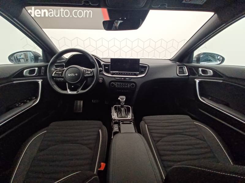 Kia CEED - Photo 12