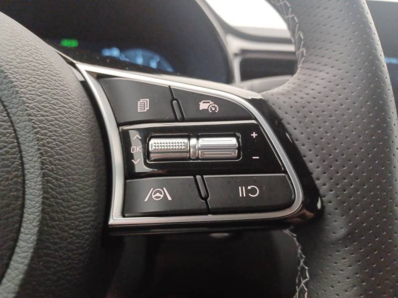 Kia CEED - Photo 21
