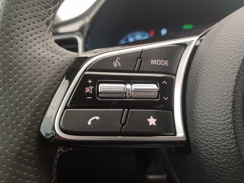 Kia CEED - Photo 22