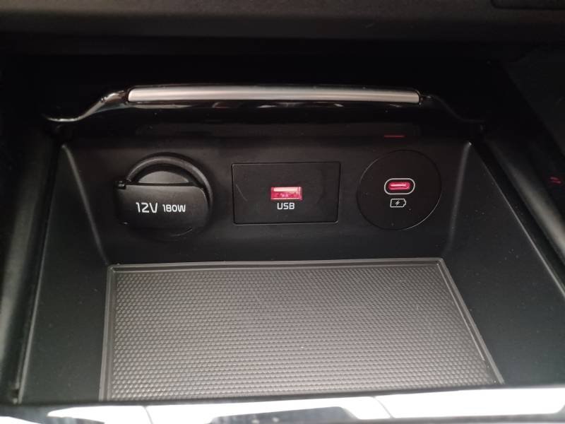 Kia CEED - Photo 27