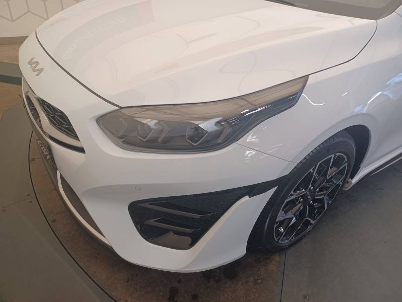 Kia CEED - Photo 36