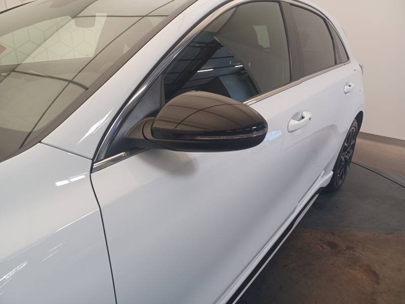 Kia CEED - Photo 37