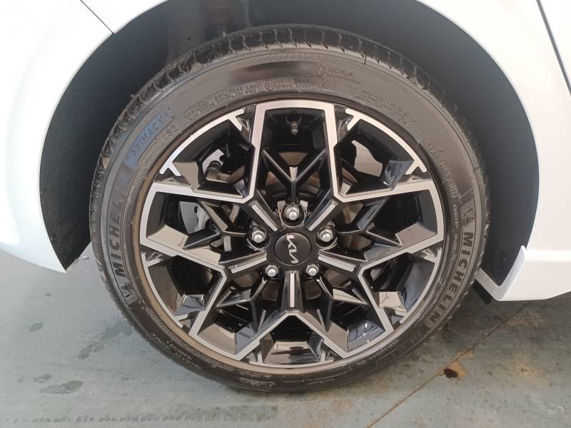 Kia CEED - Photo 9