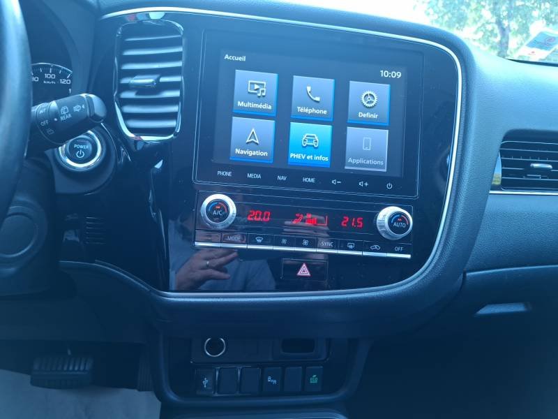 Mitsubishi Outlander - Photo 12