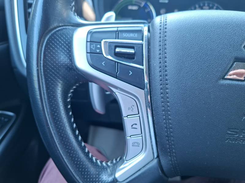 Mitsubishi Outlander - Photo 22