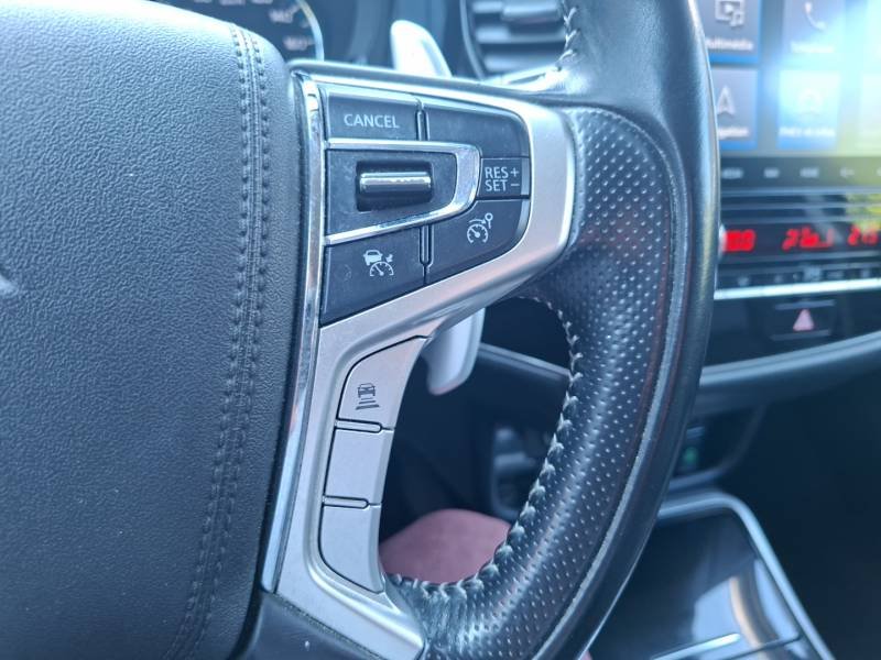 Mitsubishi Outlander - Photo 23