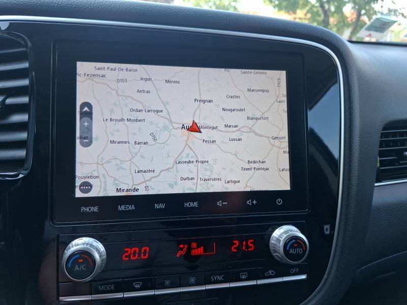 Mitsubishi Outlander - Photo 28