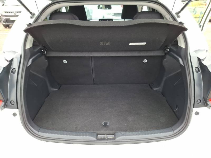 Toyota Yaris - Photo 18