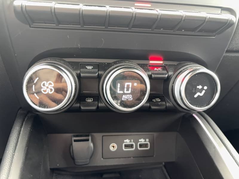 Renault Clio - Photo 28