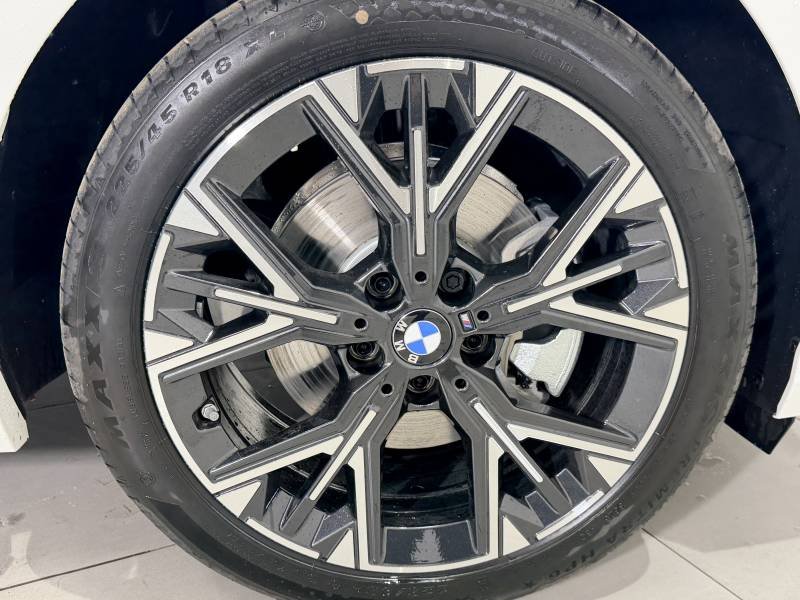BMW Série 1 - Photo 17