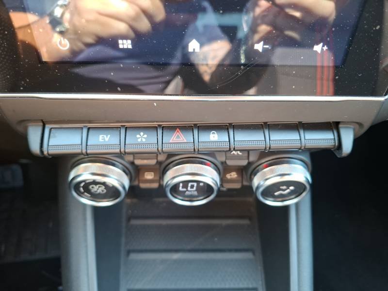 Renault Captur - Photo 22