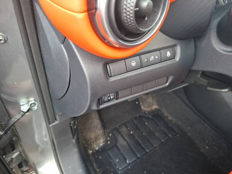 Nissan Juke - Photo 20