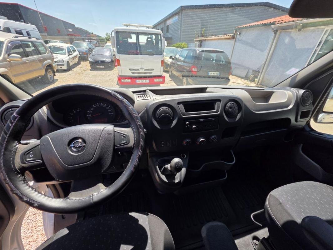 Opel Movano - Photo 11