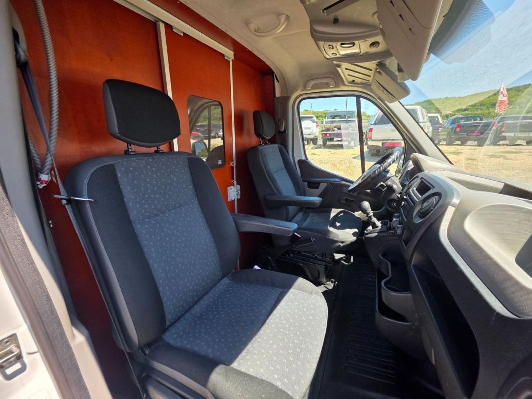 Opel Movano - Photo 9