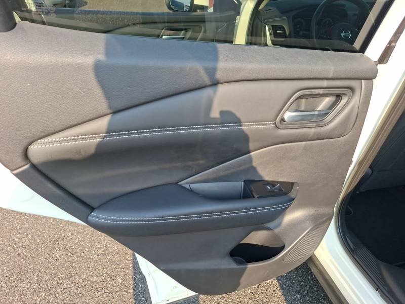 Nissan Qashqai - Photo 26