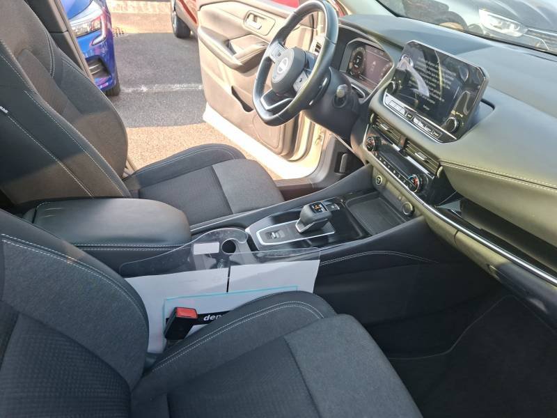 Nissan Qashqai - Photo 32