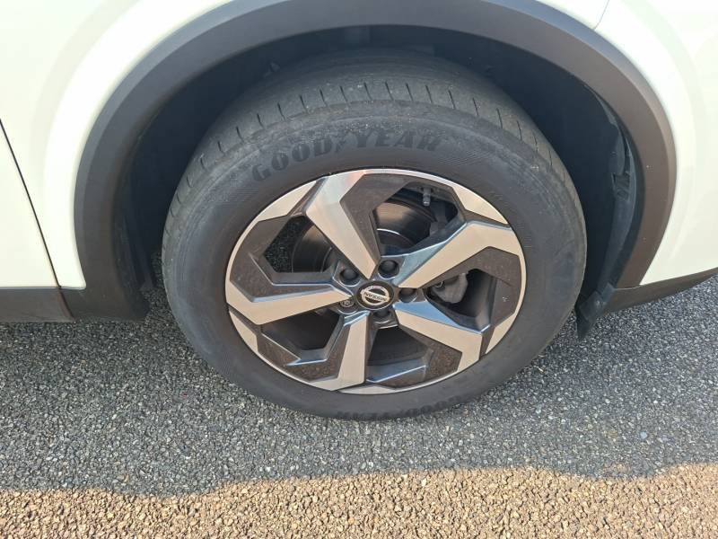 Nissan Qashqai - Photo 9