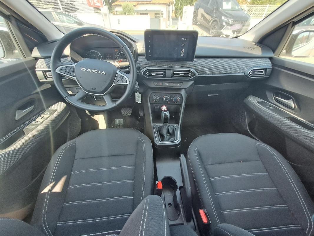 Dacia Sandero - Photo 2