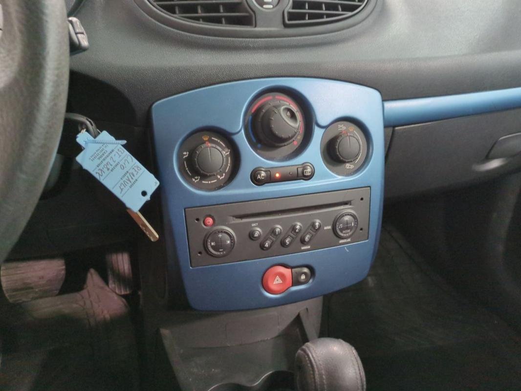 Renault Clio - Photo 3
