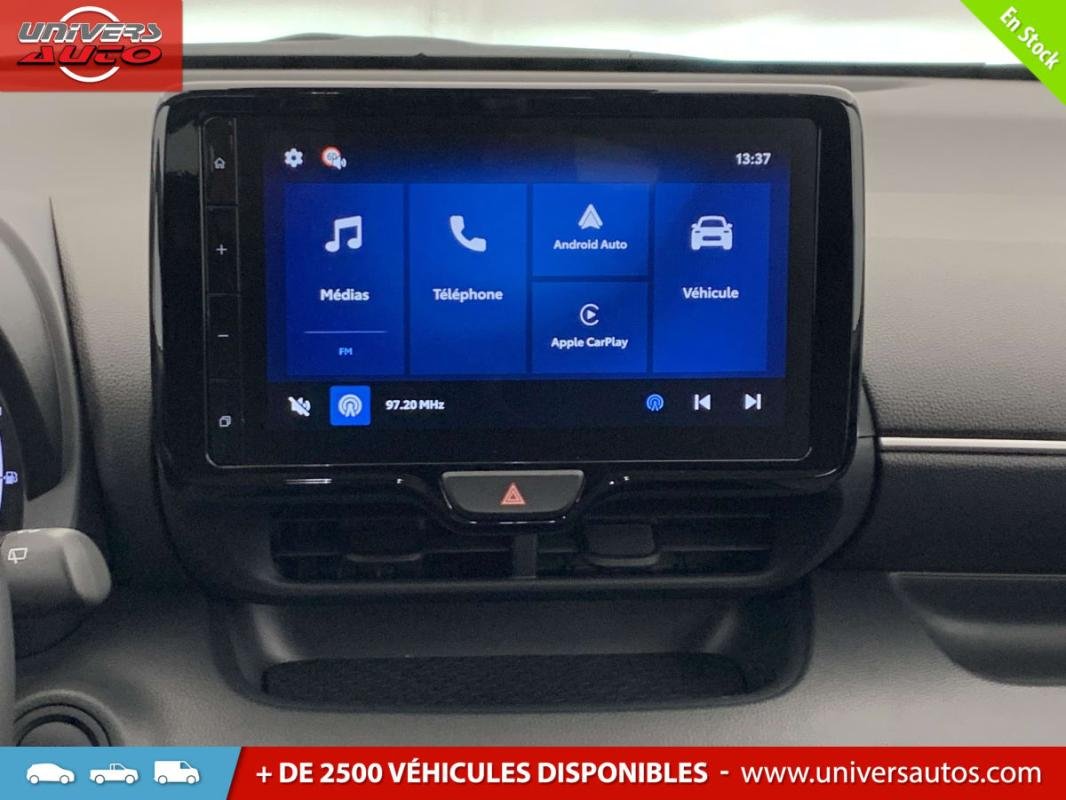 Toyota Yaris - Photo 18
