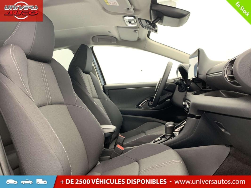 Toyota Yaris - Photo 9