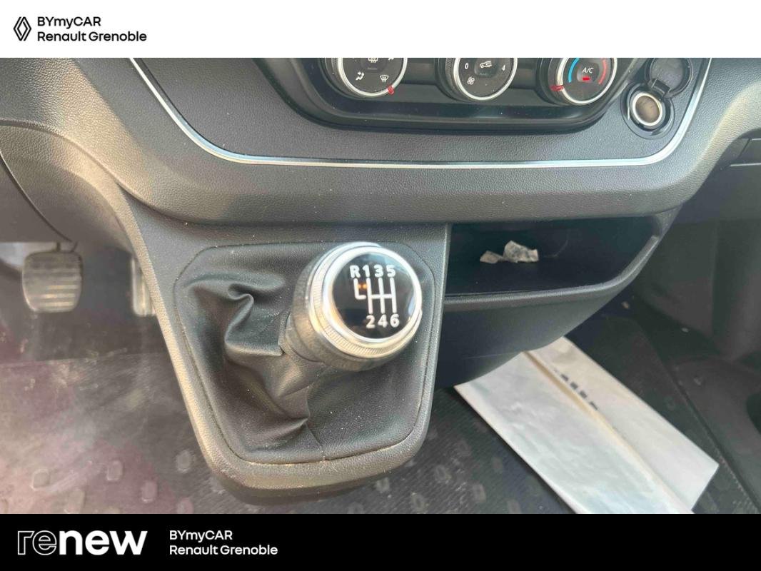 Renault Trafic - Photo 21