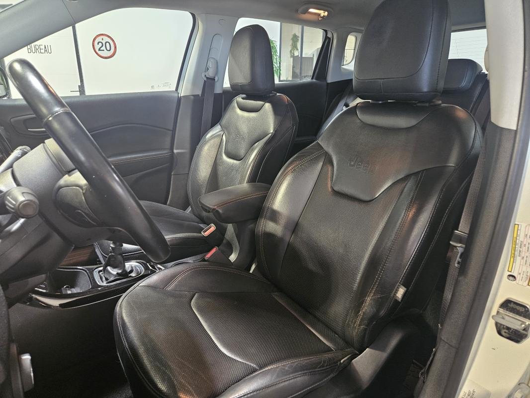 Jeep Compass - Photo 13