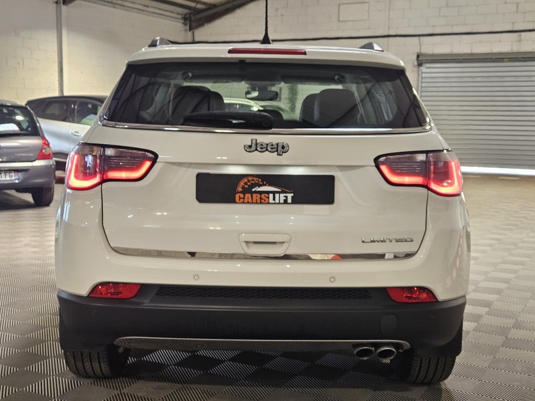 Jeep Compass - Photo 6