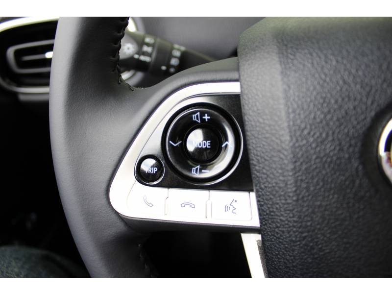 Toyota Prius - Photo 14