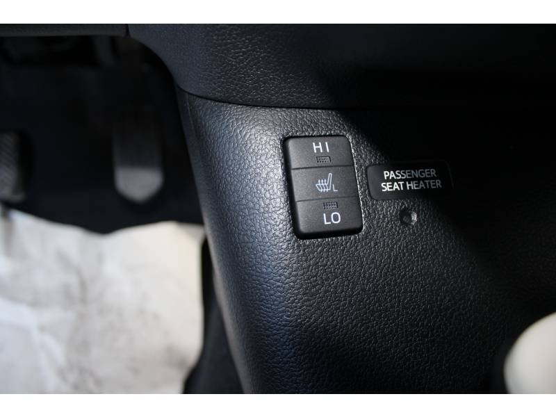Toyota Prius - Photo 16