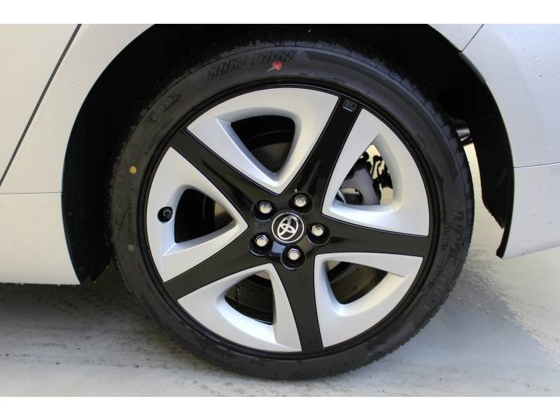Toyota Prius - Photo 19
