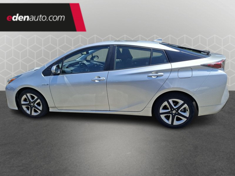 Toyota Prius - Photo 2